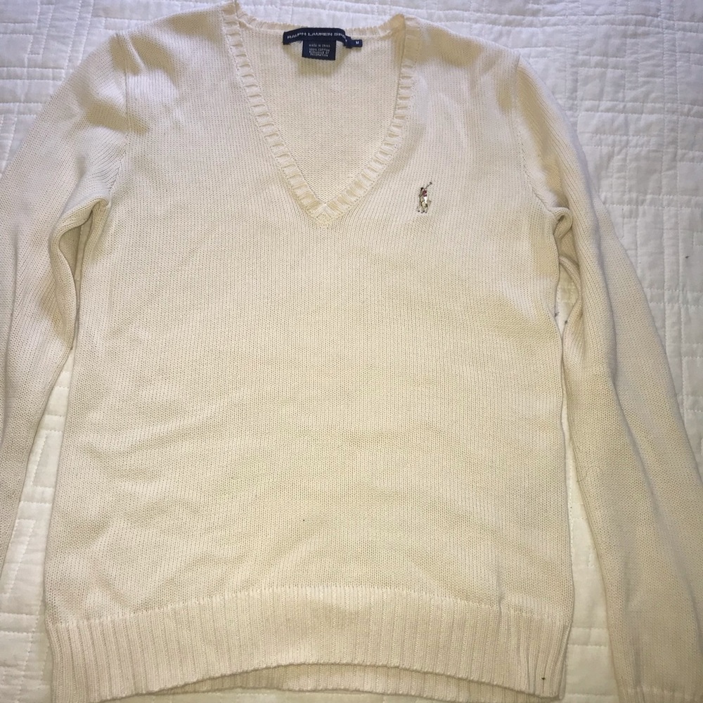 Polo v neck sweater